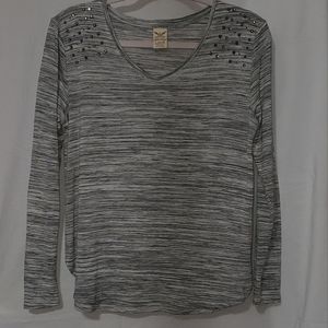 Gray and white long sleeve with studs